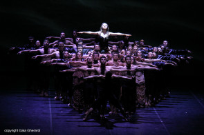 Artemis Danza ne La Doppia Notte di Monica Casadei