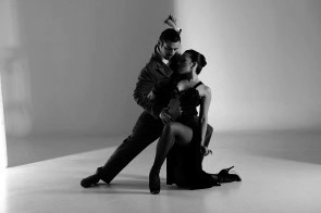 A Acqui il tango degli argentini Neri Piliu e Yanina Quinones