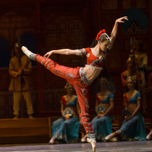 Al Carlo Felice di Genova una classica Bayadère con il Balletto Accademico dell’Opera di Ekaterinburg