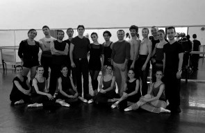 Il Balletto dell’Arena di Verona con Valzer & Co. di Renato Zanella 