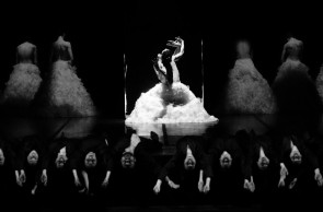 Artemis Danza con Traviata e Tosca X di Monica Casadei al Teatro Menotti di Milano