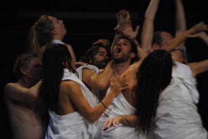 Jan Fabre racconta Mount Olympus – To Glorify The Cult of Tragedy in scena al Romaeuropa festival