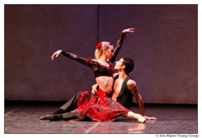 Il Corpo di ballo del Teatro Massimo in Contact Tango al Teatro di Verdura. Ospiti Eleonora Abbagnato e Michele Satriano