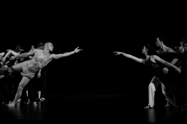 Dido & Aeneas, di Henry Purcell, regia Sasha Waltz (2005) ph. Sebastian ...