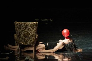 La Compagnia Enzo Cosimi al Teatro Vascello con Sopra di me il diluvio e con Fear Party