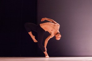 A Terni il Balletto di Roma in Paradox di Itamar Serussi Sahar e Paolo Mangiola 