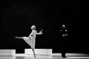 Balletto di Milano con Anna Karenina nella versione coreografica di Teet Kask da Tolstoi a Rimini e Piacenza