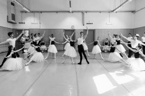 Scuola di Danza del Teatro dell’Opera di Roma diretta da Laura Comi: gli allievi protagonisti al Teatro Costanzi del Saggio Spettacolo