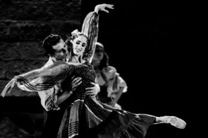 Al Teatro Duse di Bologna il Balletto del Sud con Carmen di Fredy Franzutti