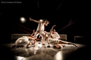 Mandala Dance Company INTER_CONNECTIONS di Paola Sorressa e il Gruppo Chorea al Festival Lasciateci Sognare