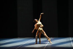 Mayara Magri e Matthew Ball, Where you are, I feel di Valentino Zucchetti, ph. FocusArt Dance Photography